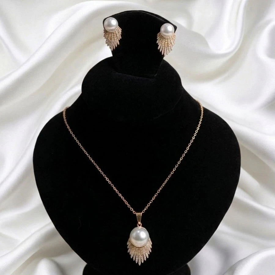 Aurora Pearl & Radiance Necklace Set